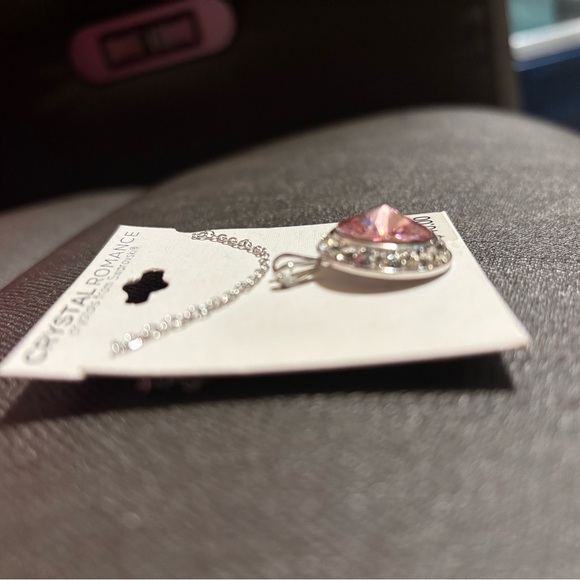 NWT pink crystals from swarovski necklace - Picture 7 of 7